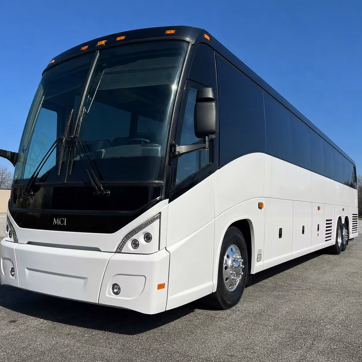 a shawnee airport shuttle makes hotel and convention group transfers effortless