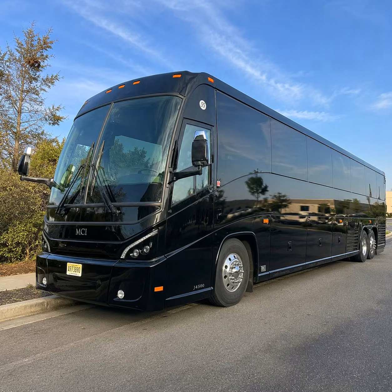 long distance wedding and event shuttle transportation in shawnee