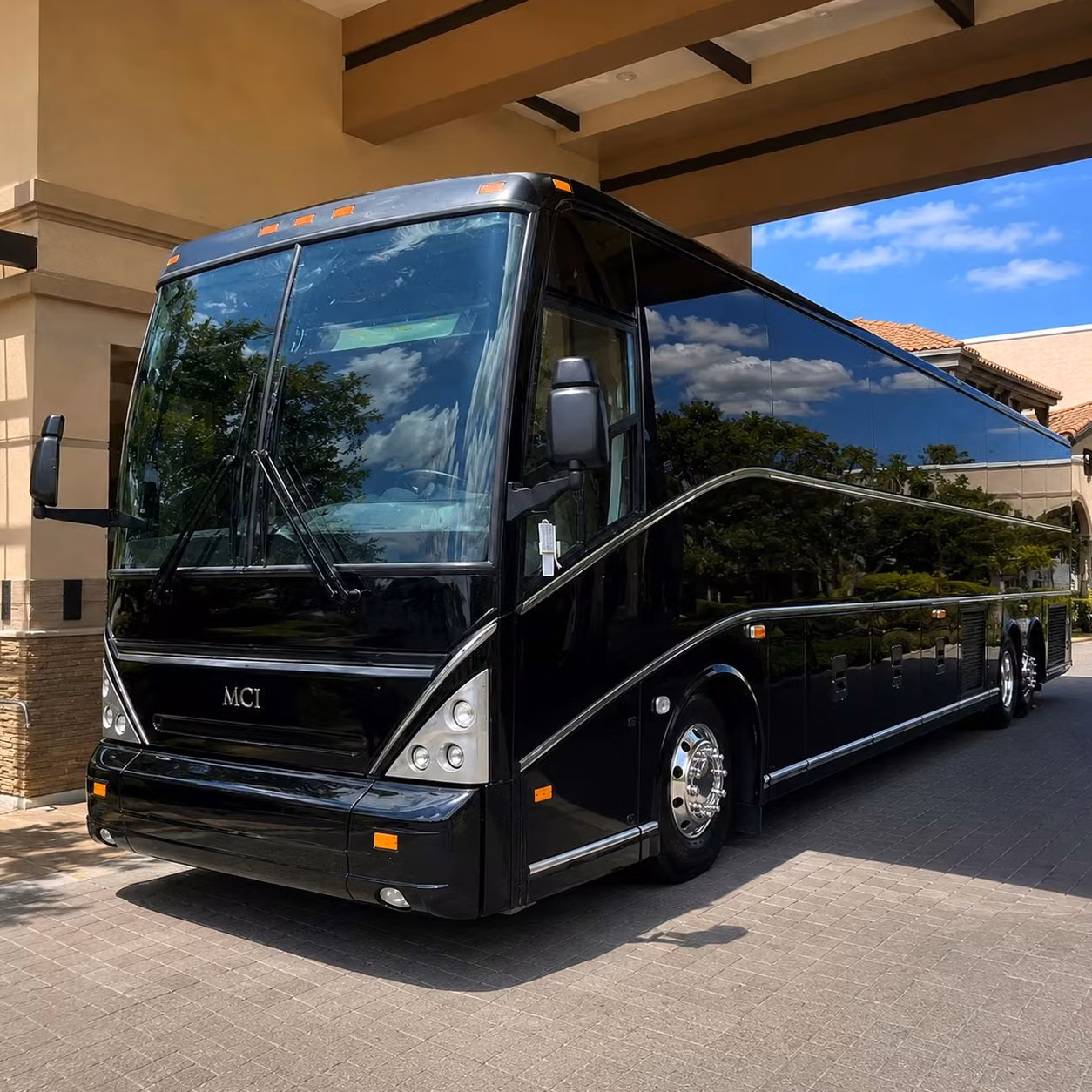 school field trip bus rentals in shawnee kansas