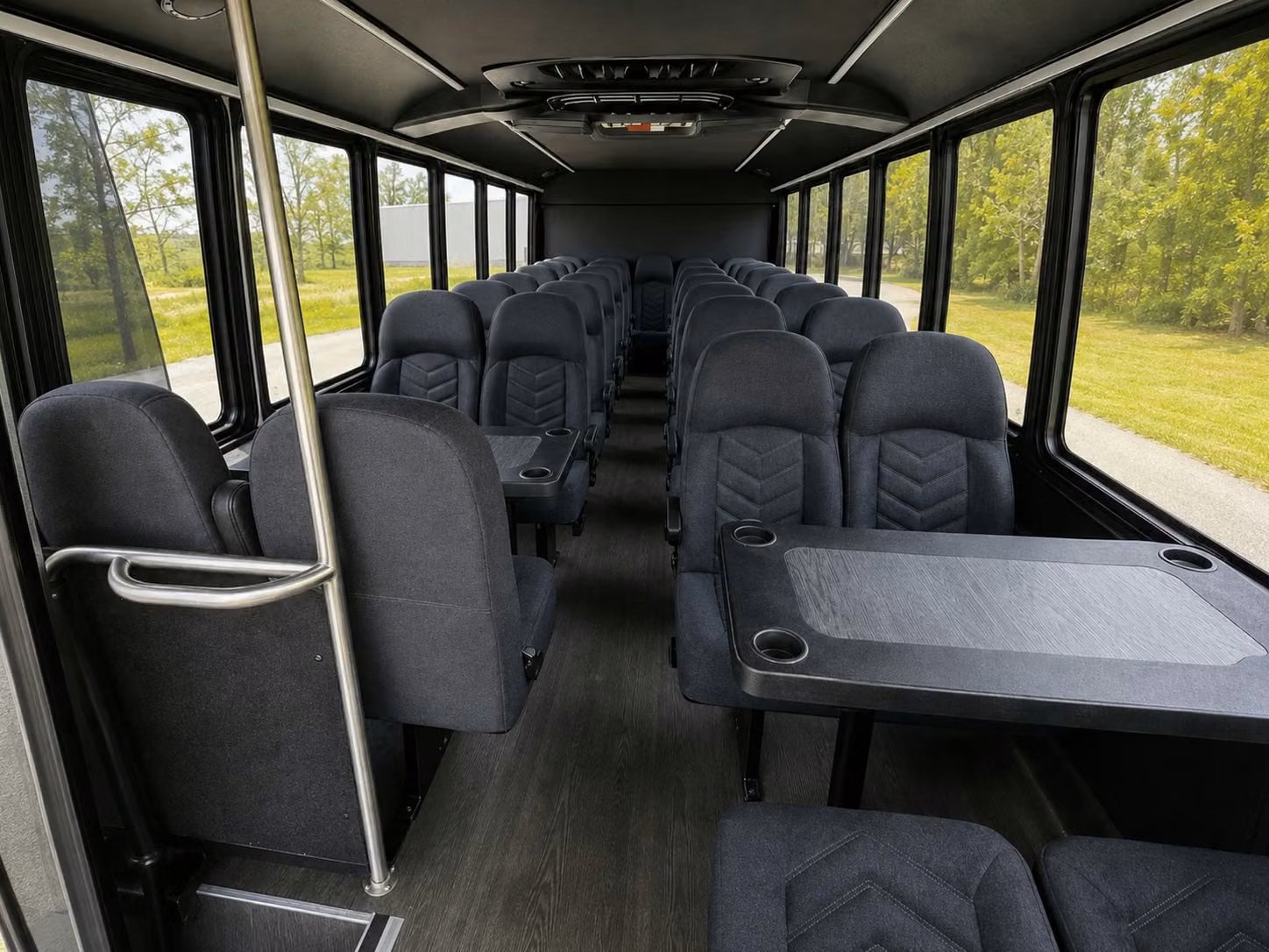 shawnee 15 passenger minibus rental