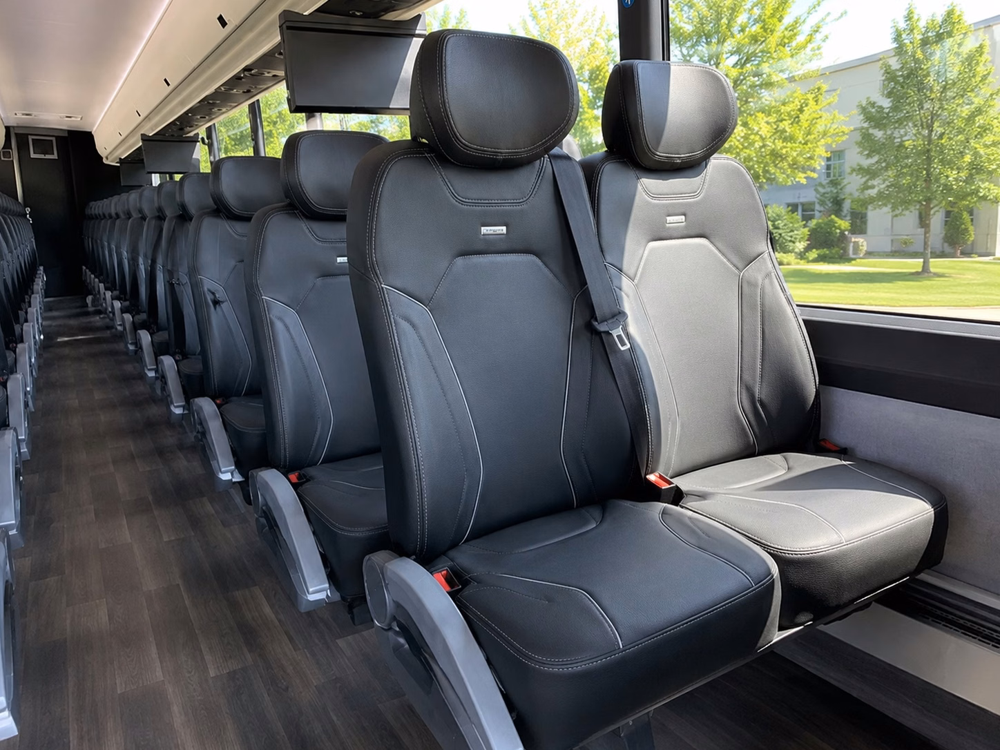 shawnee wedding shuttle services bus rentals
