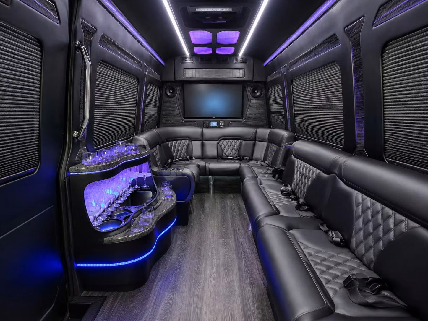 sports team and fan group long distance bus rentals from shawnee